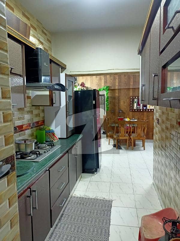 1850 Square Feet Flat For Sale In Scheme 33 GulzareHijri Near Memon