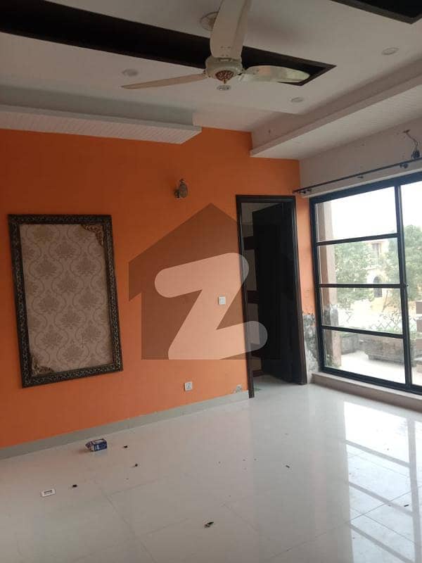 1 KANAL UPPER PORTION FOR RENT IN EX AIR AVENUE PHASE 8