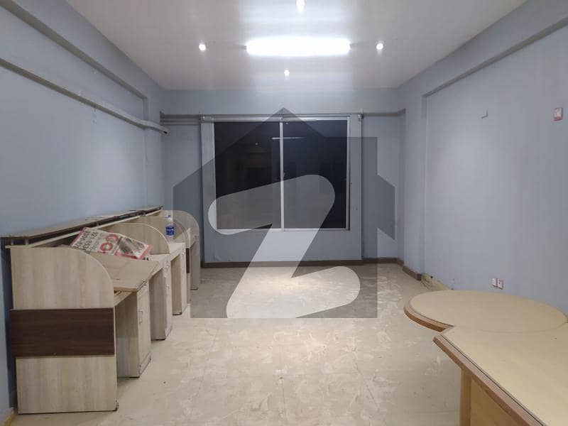550 sqft office for rent dha phase 5 zamzama commercial