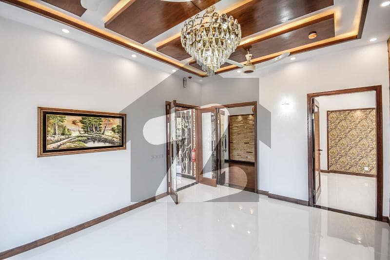 BRAND NEW LUXURY FLAT FOR SALE BRAND NEW LUXURY FLAT FOR SALE