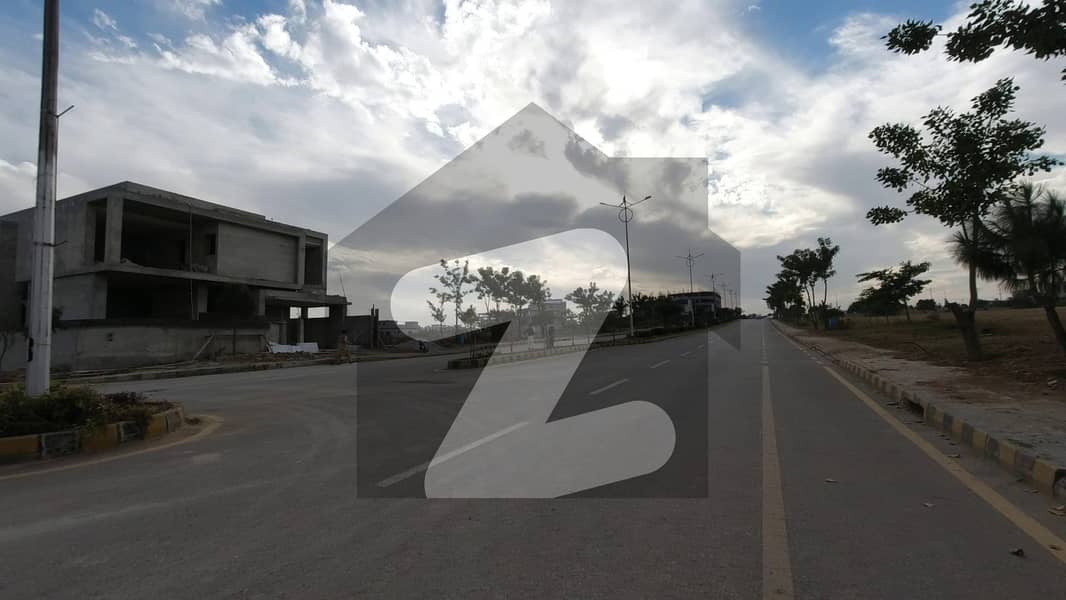 10 marla plot for Sale in Top City Block E Top City 1 Block E, Top