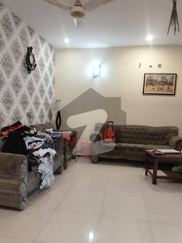 10 Marla house for rent in Grove Block paragon city