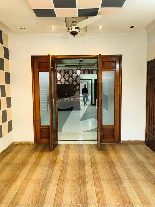 1 Kanal House For Rent In Reasonable Price At Very Hot Location