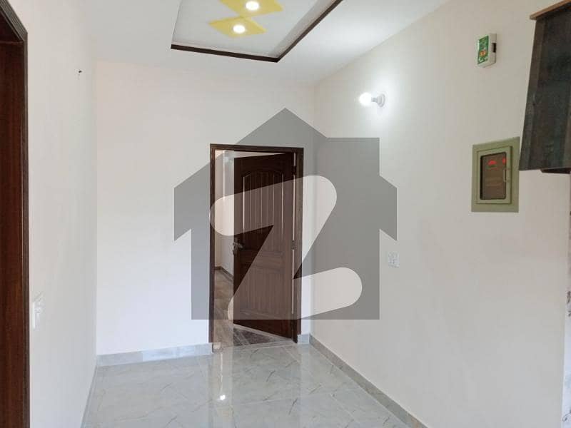Flat Available In Johar Town F Block For Betchlars And Office