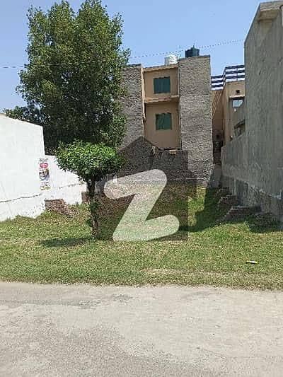 5 Marla Plot For Sale With Facing Park Near To Market