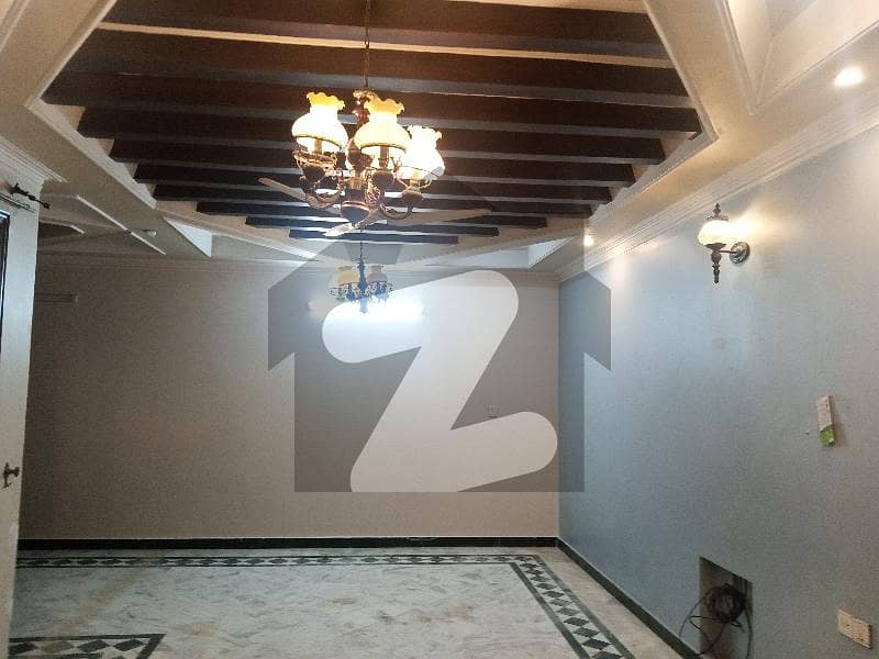 10marla new construction house for rent