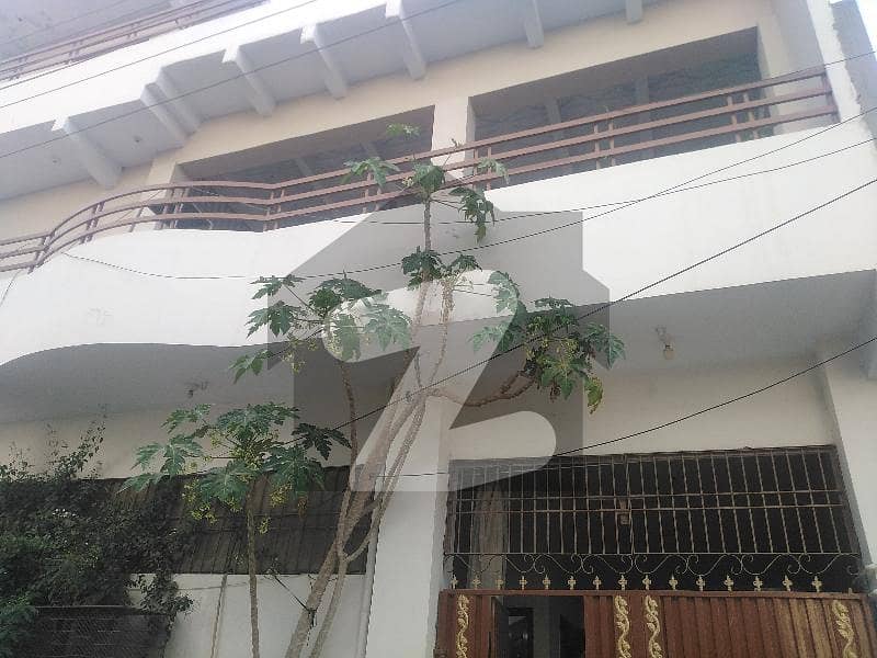 سکیم 33 کراچی میں 3 کمروں کا 10 مرلہ مکان 3 کروڑ میں برائے فروخت۔