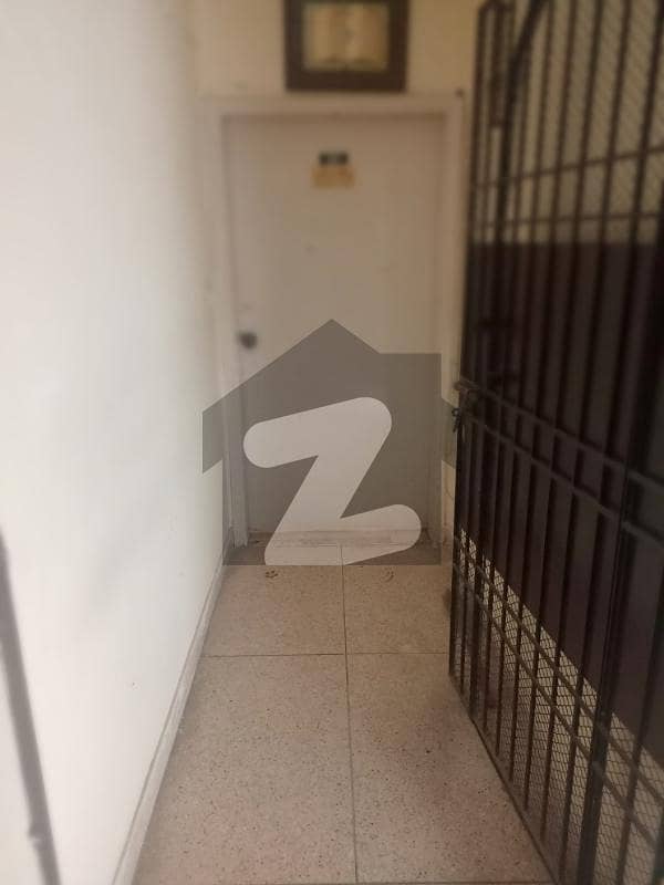 Ideally Located 3 Bed DD Flats For Sale In GulshaneIqbal Block4