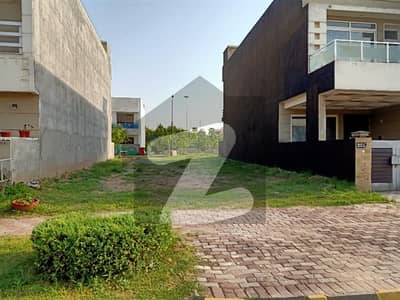 5 Marla Near to Main Gate plot Available For Sale
