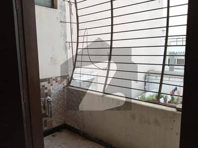2 Bed Dd Lease Flat For Sale In Kaneez Fatima Society