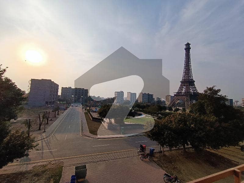 eiffel facing 1 bed apartment for sale