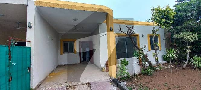 Well Renovated 05 Marla Single Story House For Sale