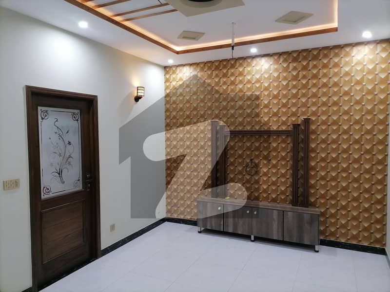 7.5 Marla House In Central Shadab Garden For sale