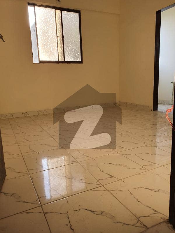 محمود آباد کراچی میں 3 کمروں کا 4 مرلہ فلیٹ 62 لاکھ میں برائے فروخت۔