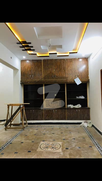 ہائی کورٹ روڈ راولپنڈی میں 4 کمروں کا 5 مرلہ مکان 55 ہزار میں کرایہ پر دستیاب ہے۔