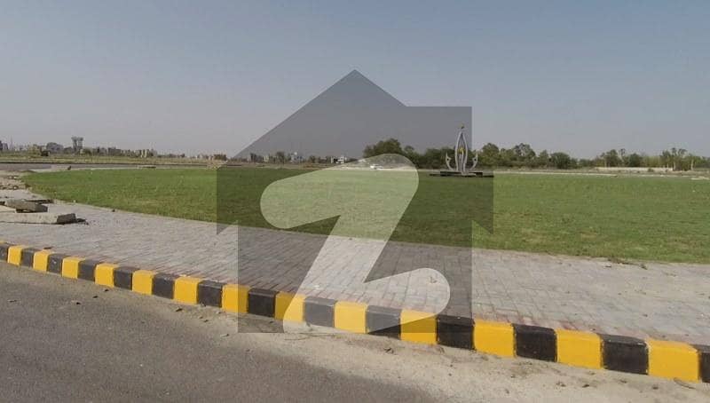 8 MARLA COMMERCIAL PLOT FOR SALE IN DHA 9 PRISM COMMERCIAL ZONE