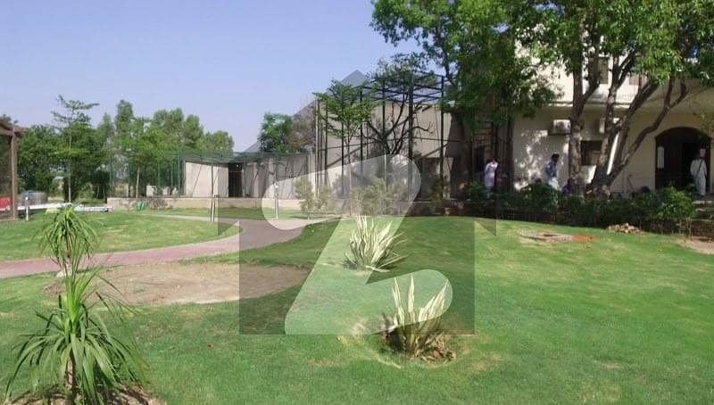 Residential Plot For sale Is Readily Available In Prime Location Of Safari Garden - Block D