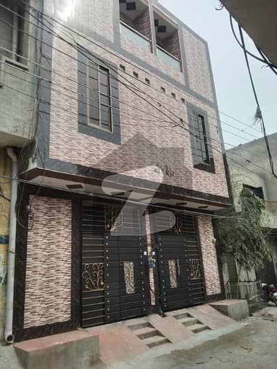 گرین ٹاؤن سیکٹر ڈی 2 ۔ بلاک 3 گرین ٹاؤن سیکٹر ڈی 2 لاہور میں 3 کمروں کا 3 مرلہ مکان 80 لاکھ میں برائے فروخت۔
