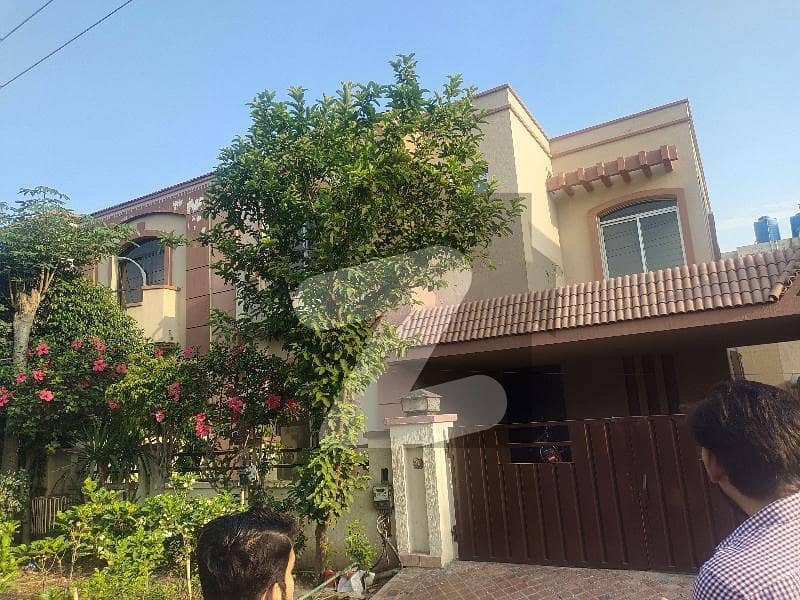 Paragon City 10 Marla house for rent Paragon City, Lahore ID45227281