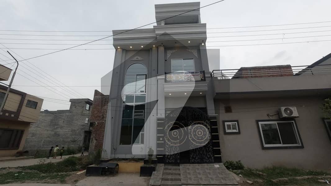 Prime Location House Of 2.5 Marla For sale In Ghous Garden - Phase 4