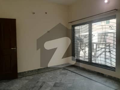 Investors Should rent This Upper Portion Located Ideally In Judicial Colony