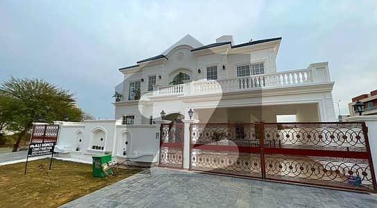 Beautifull Brand new 24 Marla House for Sale
