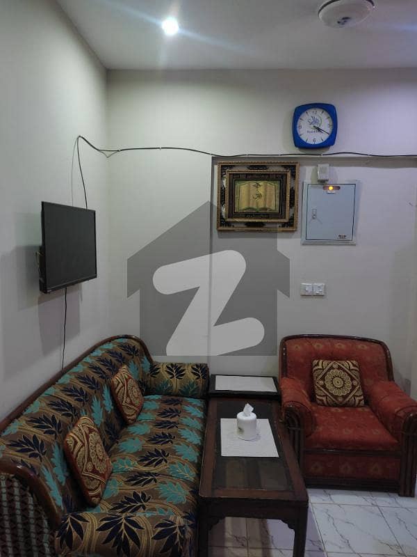کے این گوہر گرین سٹی کراچی میں 1 کمرے کا 2 مرلہ فلیٹ 44.0 لاکھ میں برائے فروخت۔
