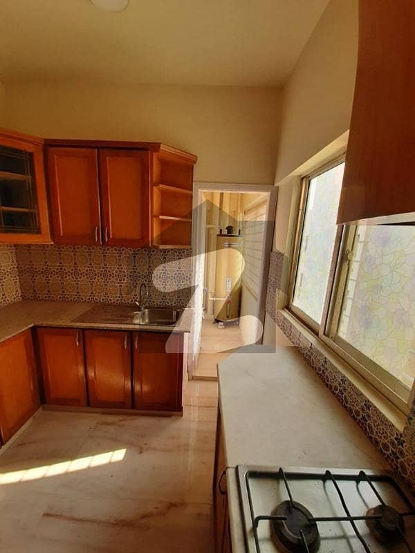 3 bedroom apartment in Civil Lines, Karachi 3 bedroom apartment in Civil Lines, Karachi