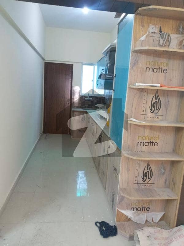 APARTMENT IS AVAILABLE FOR RENT DHA PHASE 6 3 BEDROOM 1750 SQ. FT