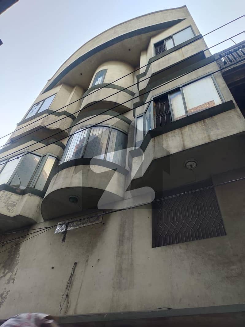 Good 5 Marla House For sale In GT Road Good 5 Marla House For sale In GT Road