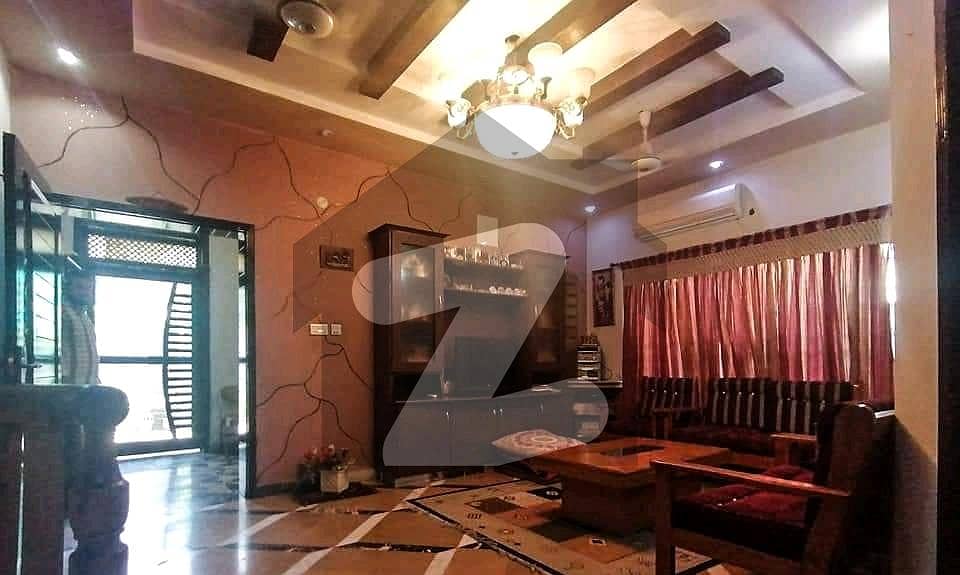 مرغزار آفیسرز کالونی ۔ بلاک سی مرغزار آفیسرز کالونی لاہور میں 6 کمروں کا 10 مرلہ مکان 3 کروڑ میں برائے فروخت۔