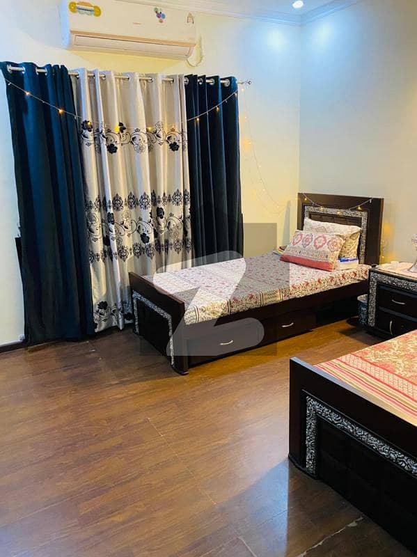 1 bed room fully furnished with attached bathrooms for females available for rent dha phase 5