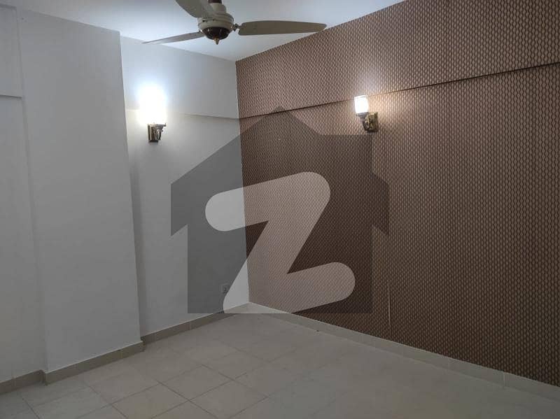 3 Bedrooms Well Maintained Apartment For Sale In Phase 6 Bukhari Commercial Dha