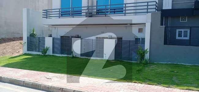 Bahria Enclave Sector J 10 Marla Basement available for Rent