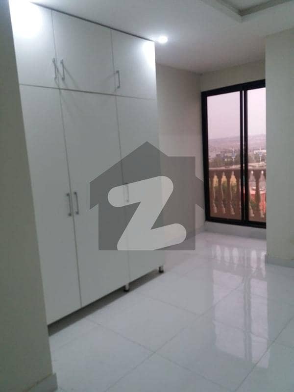 4 BED APARTMENT FOR RENT IN GULBERG GREEN Islamabad