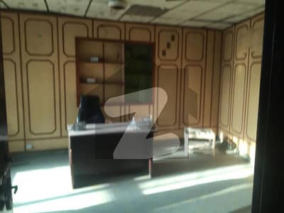 Dubai Real Estate Offer 225 Sft Office For Rent At Garhi Shahu Near Queen Merry
