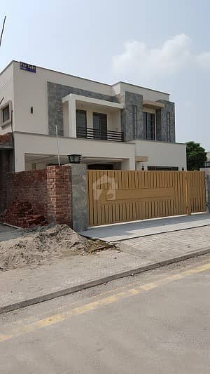 VIP Location 1 Kanal House For Sale In Bahria Town - Shaheen Block