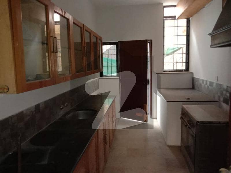 Hot Location Low Budget 3 Bed 5 Marla House Available For Rent In Dha Phase-5, Block-d