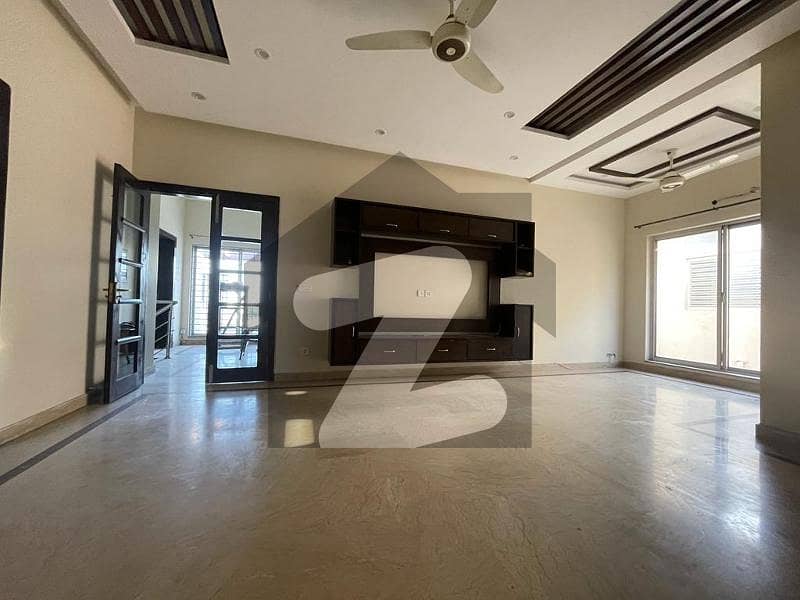 Brand New 01 Kanal Beautiful Upper Portion Available For Rentat Reasonable Price | Dha Phase 6