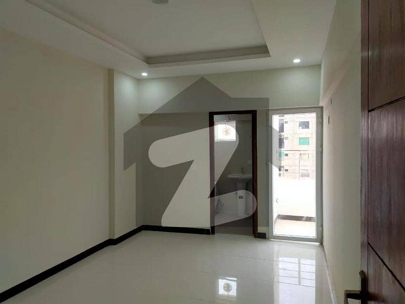 One Bed Apartment Available For Rent In Capital Residencia