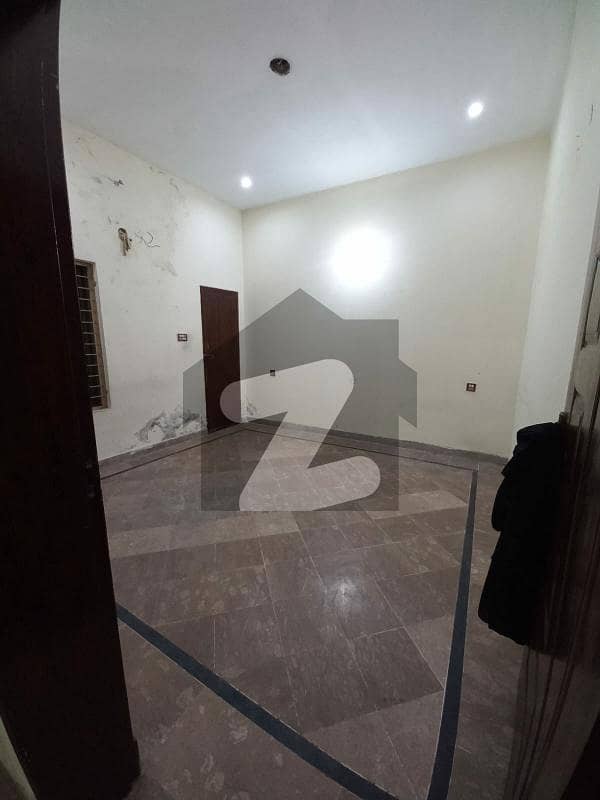 5marla House For Rent In Satiana Road