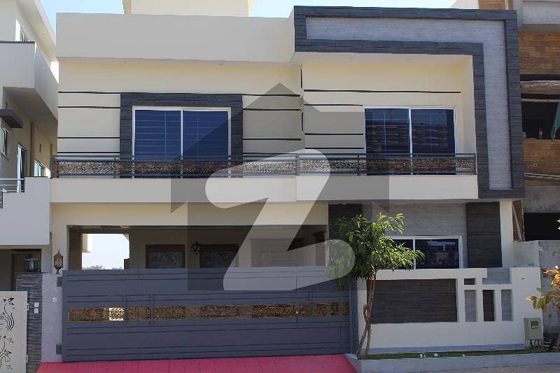 beautiful house fresh construction beautiful house fresh construction