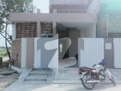 ال کریم سٹی رائیونڈ روڈ لاہور میں 3 کمروں کا 5 مرلہ مکان 55 لاکھ میں برائے فروخت۔