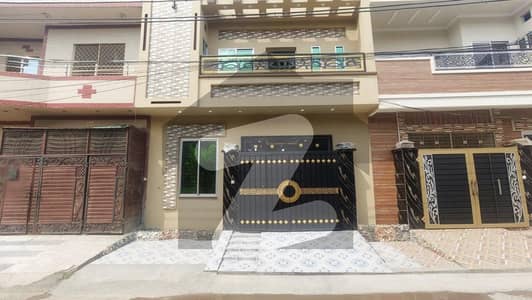 Prime Location House Of 5 Marla Is Available For sale