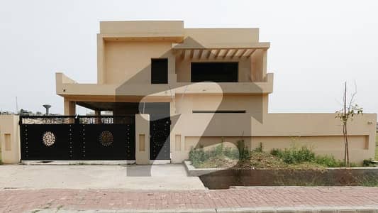 1 Kanal + 6 Marla Extra Land House For Sale In Bahria Hamlet- Bahria Town Phase 8