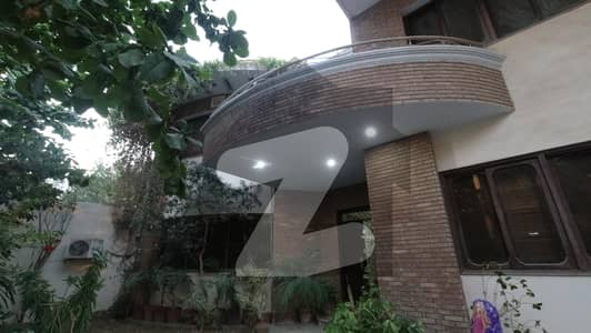 Double Storey 350 Square Yards House Available In Central Govt Coop Housing Society For sale Double Storey 350 Square Yards House Available In Central Govt Coop Housing Society For sale