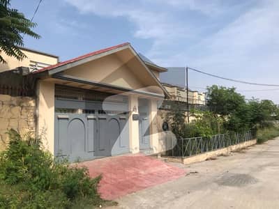 1 KANAL HOUSE FOR RENT