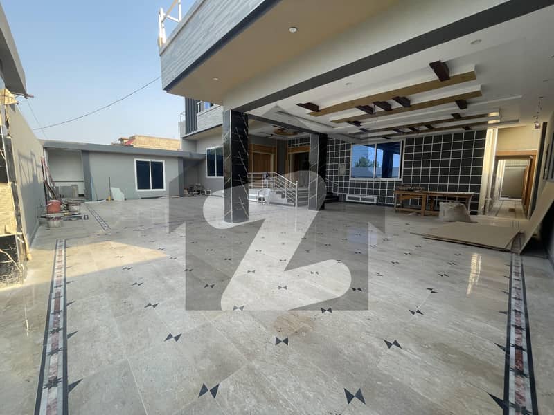 1 kanal fresh beautiful house for sale in hayatabad