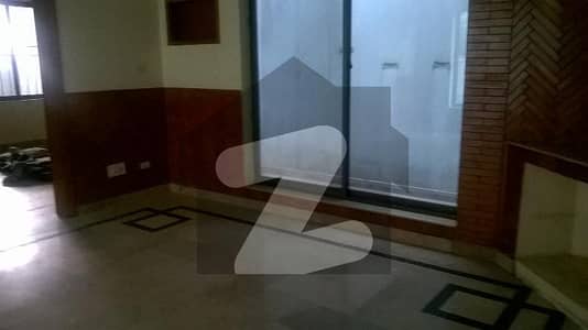 F 11/4 500 Sy House For Rent