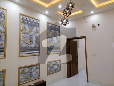 مکہ گارڈن فیصل آباد میں 3 کمروں کا 4 مرلہ مکان 1.4 کروڑ میں برائے فروخت۔
